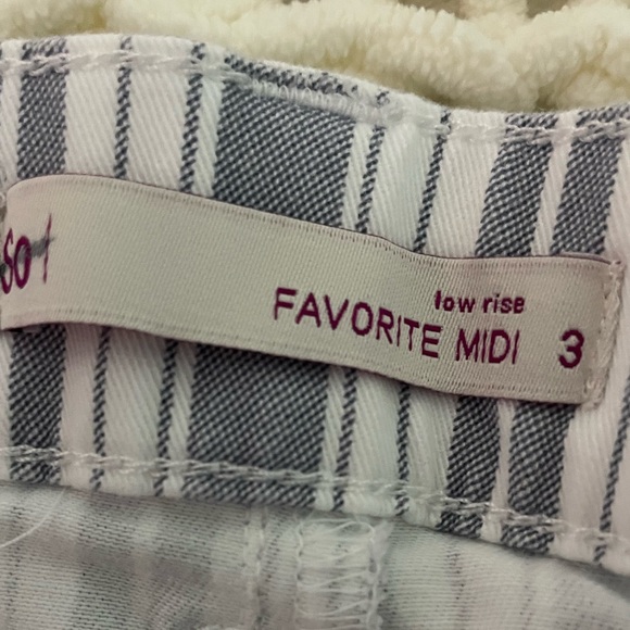 blue and white line shorts. Only wore once. - Picture 3 of 4